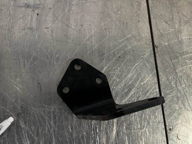 Kenworth T600 Bracket