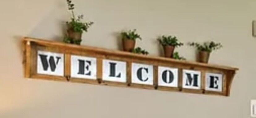 Farmhouse Welcome Wall / Entryway Shelf