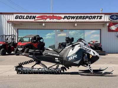 2026 Polaris® Patriot 9R RMK Khaos 155 Premium Matte Casecade Green / White Lightning