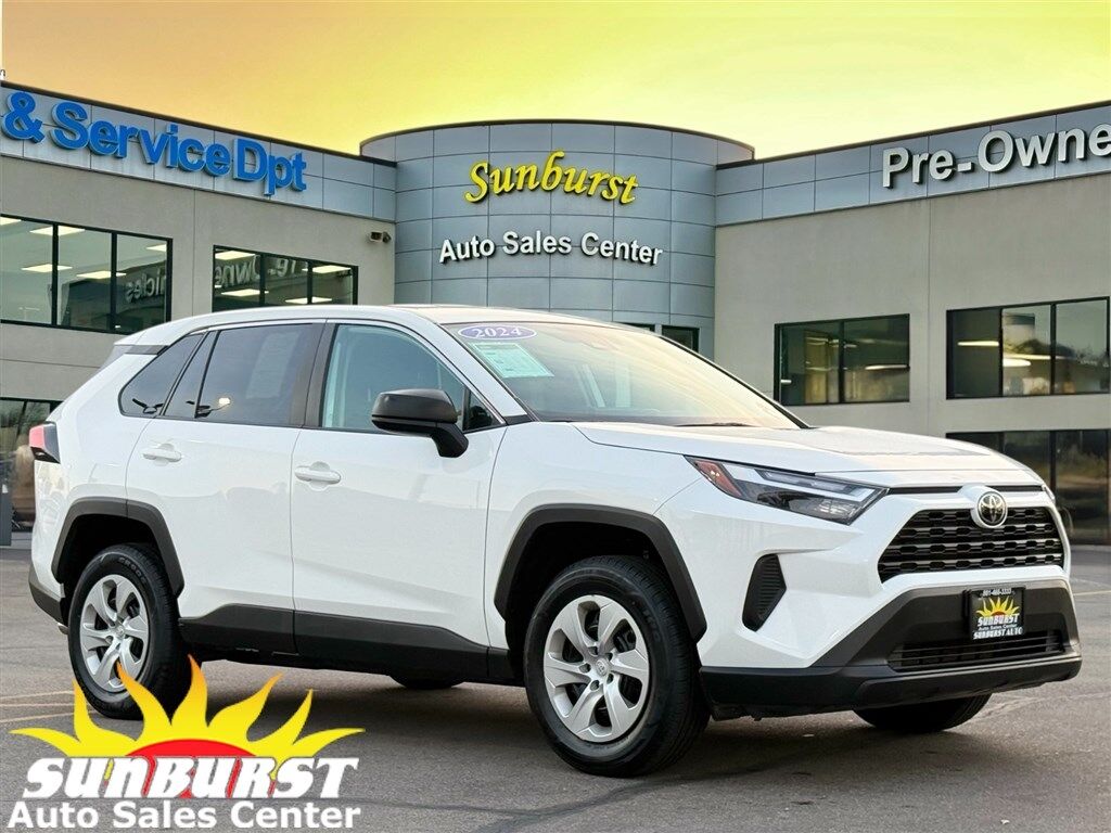 2024 Toyota RAV4 LE