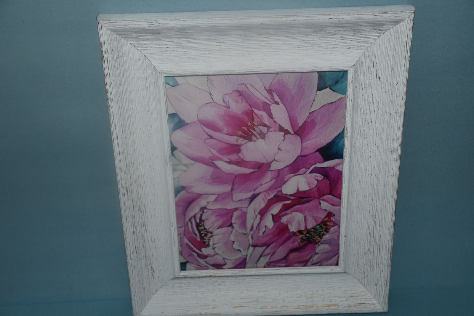 "FLOWERS" PICTURE with WHITE DISTRESSED FRAME ~ 12" x 15" FRAMED ~ HANGERS ~ $5