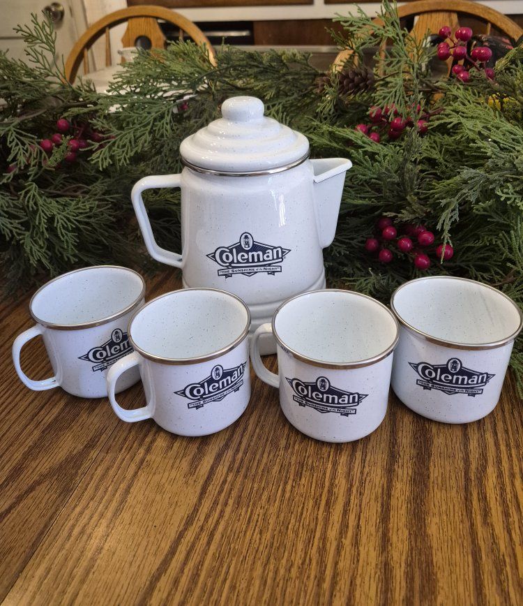 Coleman Speckled Enamelware Coffee Percolator Pot with 4 Matching Mugs Set White