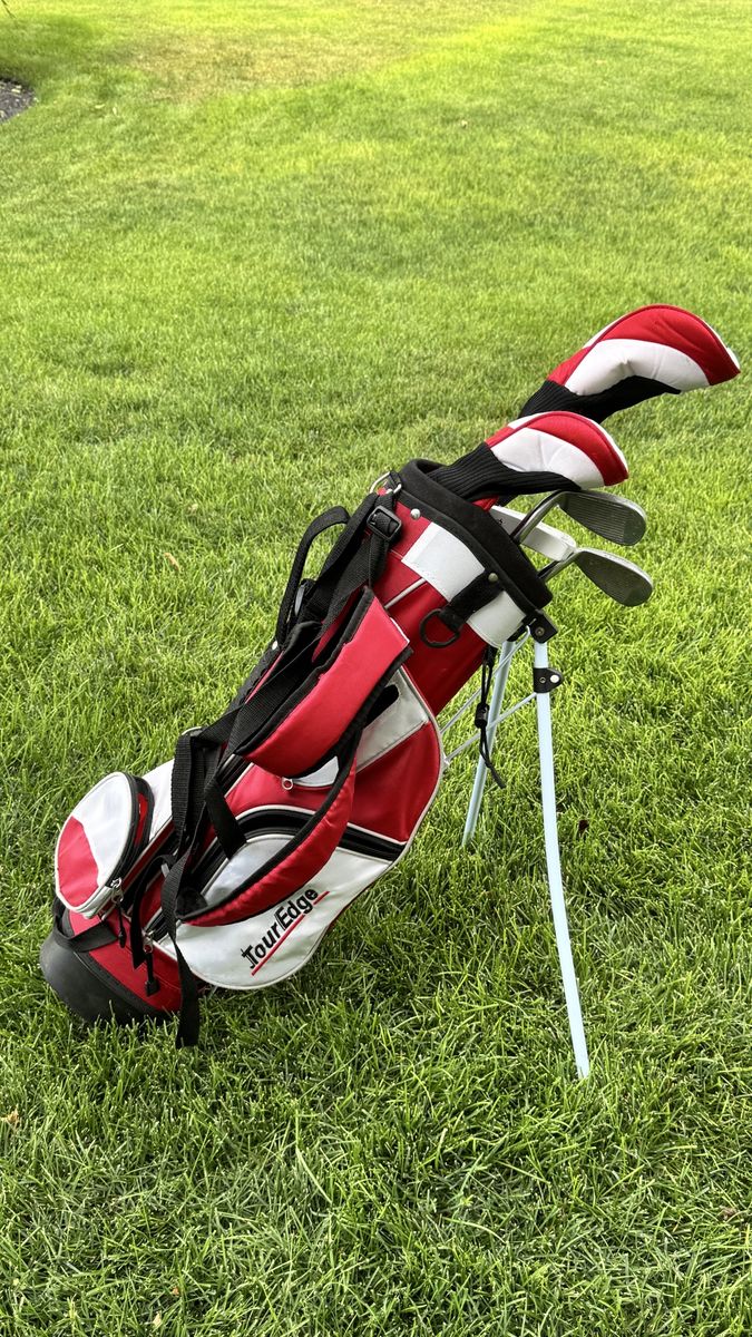 Tour Edge Junior Golf Club Set with Stand Bag, Driver, Hybrid, Irons & Putter