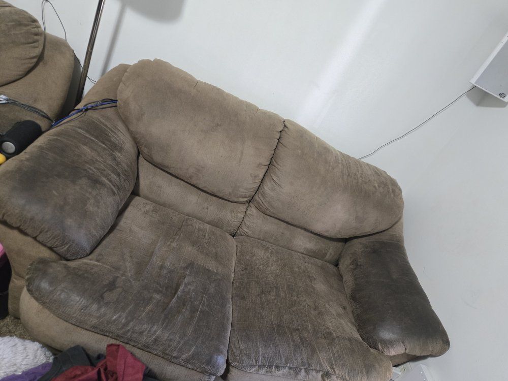 Main image 3