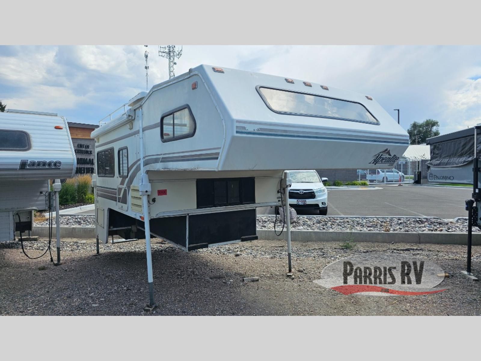 Used 1995 Western RV Alpenlite 850