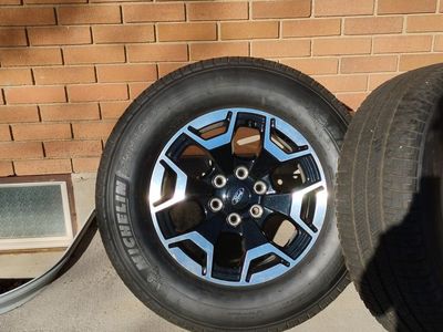 F150 Lightning tires/rims