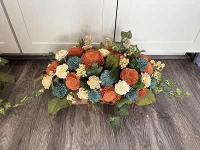 Rustic Autumn Sola Wood Flower & Greenery Centerpiece