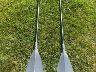 6ft Lifetime paddles