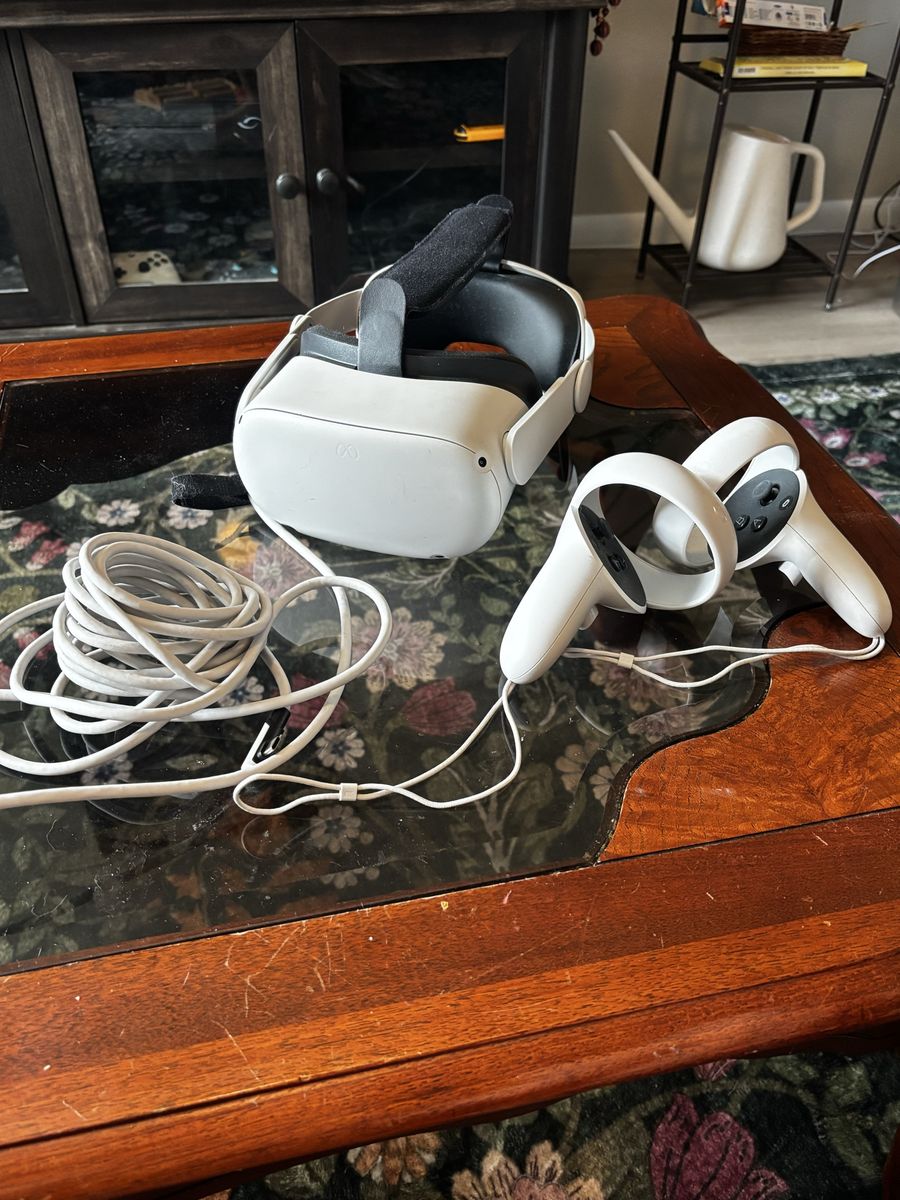 Meta Quest 2 with comfort strap and Link Cable