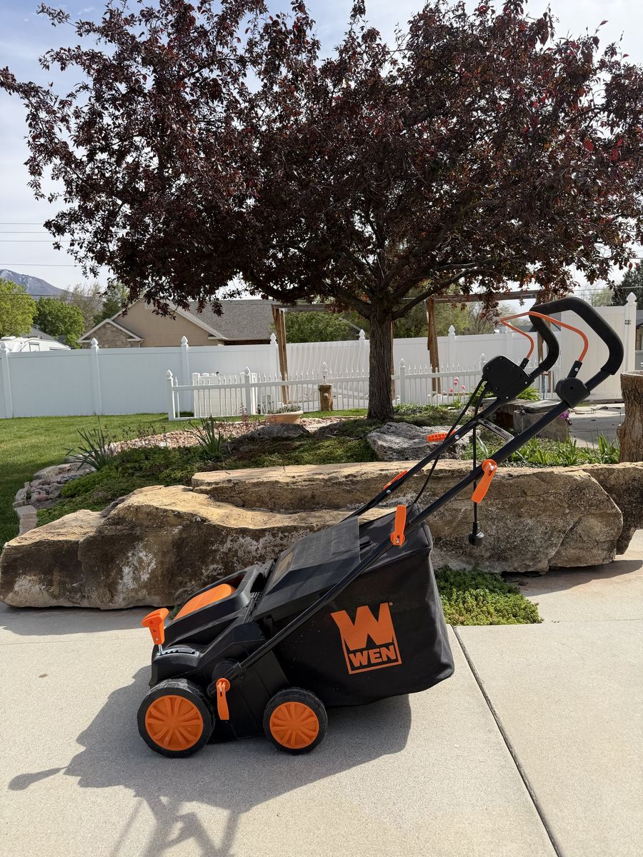 16-inch 15-Amp Electric Dethatcher and Scarifier