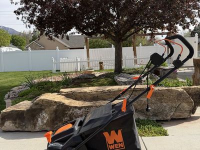 16-inch 15-Amp Electric Dethatcher and Scarifier