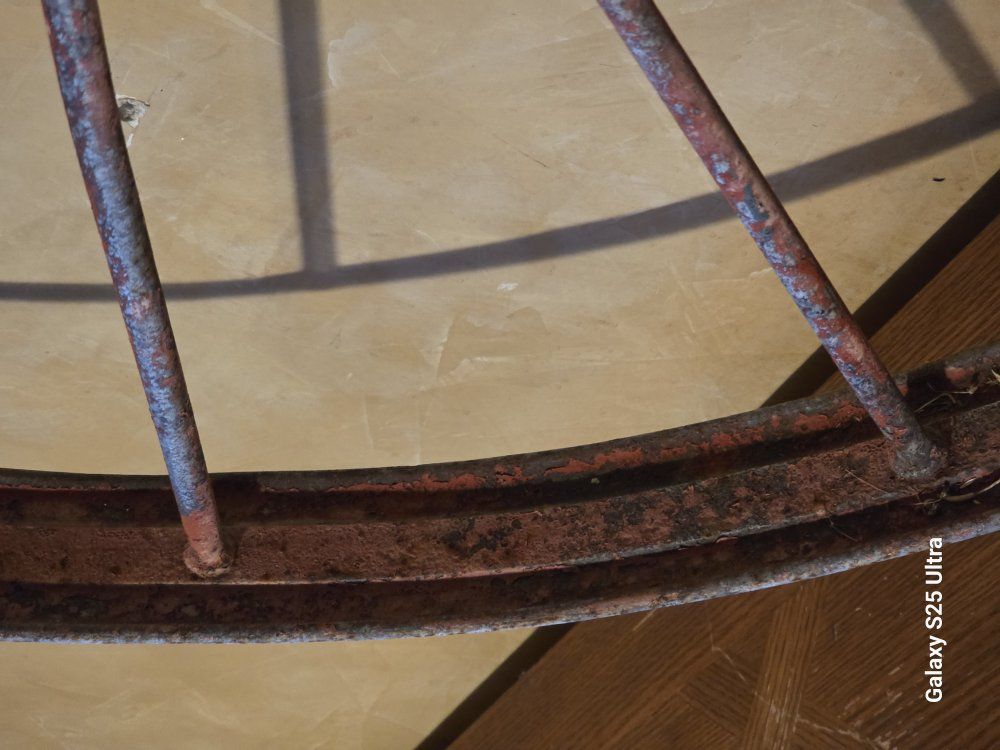 Main image 13