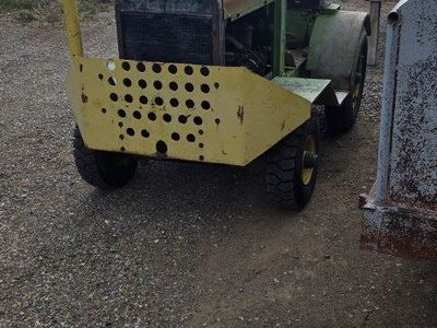 1942 clarktor 6 millatary tug