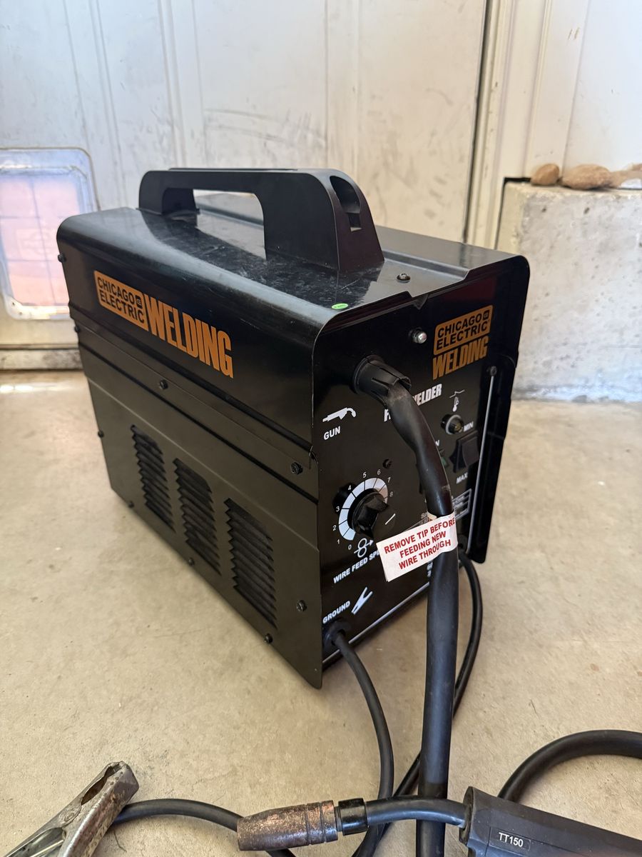 Chicago Electric Flux Welder 63583