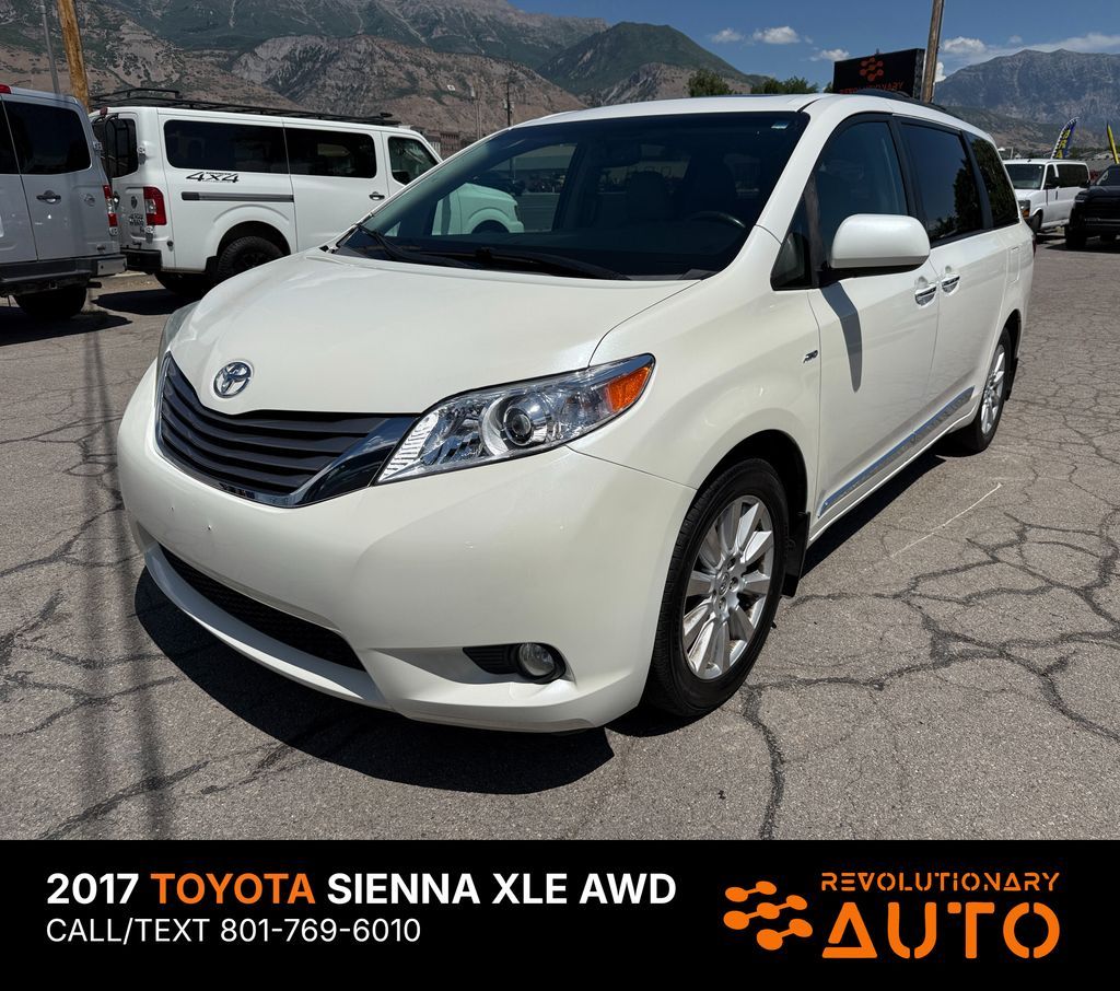 2017 Toyota Sienna XLE 7-Passenger
