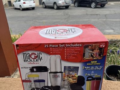 The original magic bullet express deluxe blender 25 Pc SET