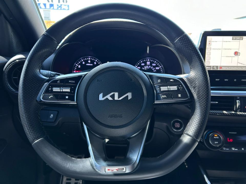 Main image 11