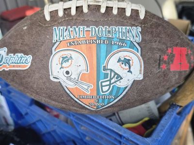 miama dolphins limited addion football