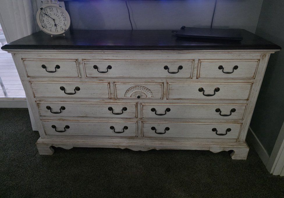 Gorgeous Farmhouse Solid Wood 10 Drawer Dresser