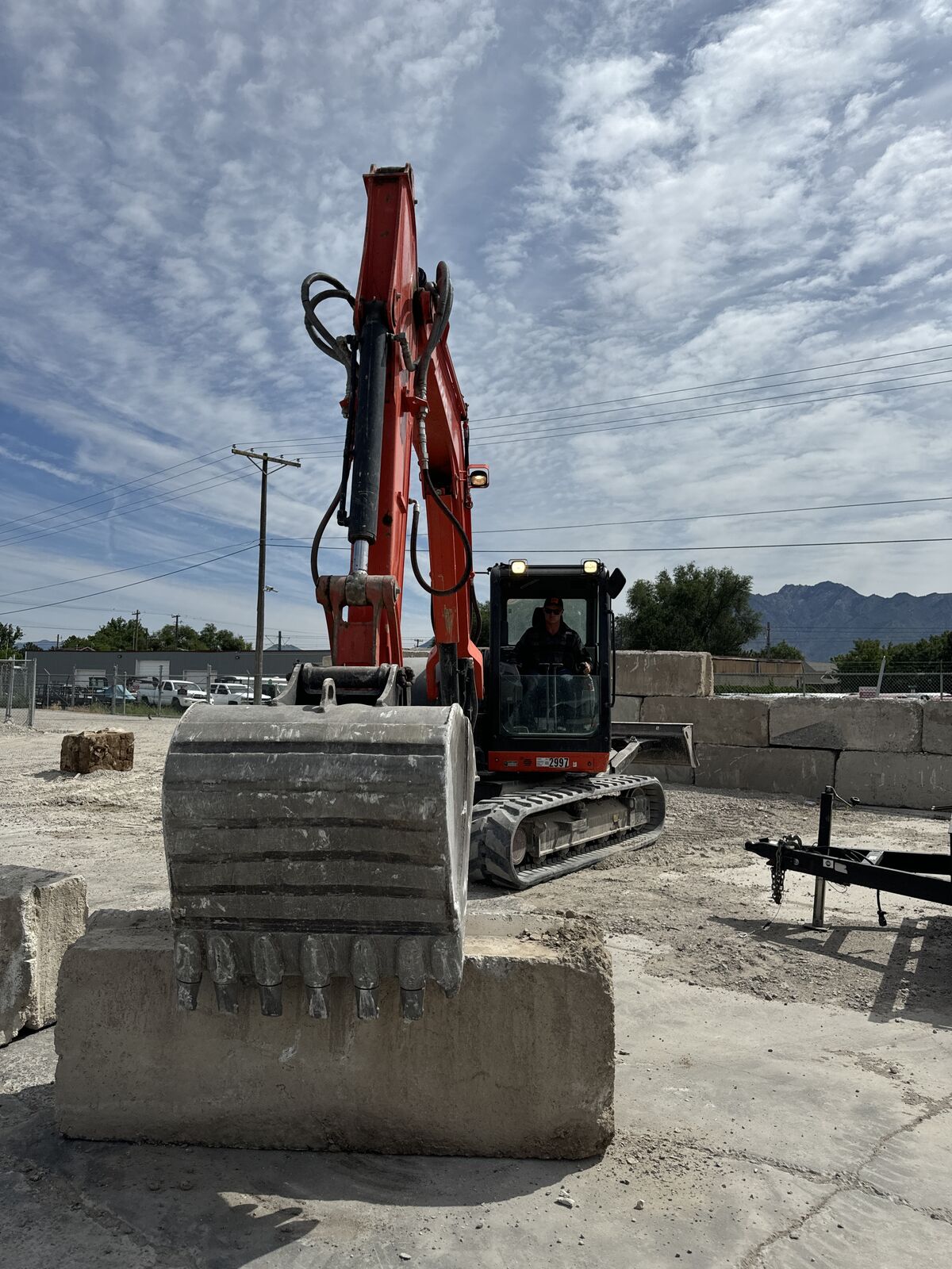 Kubota KX-080 Excavator – 19,000+ lbs Rental