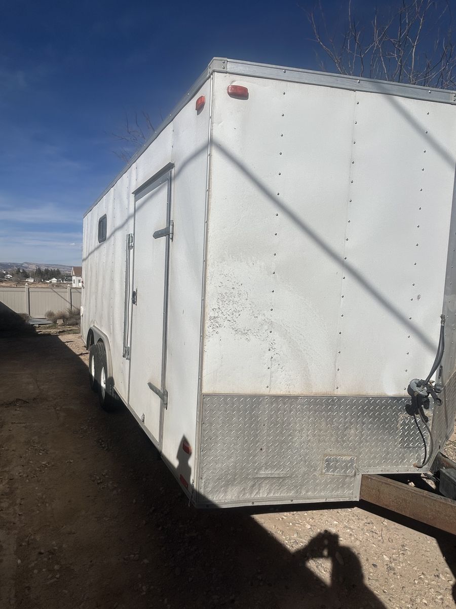 2016 18' Pace Enclosed Trailor