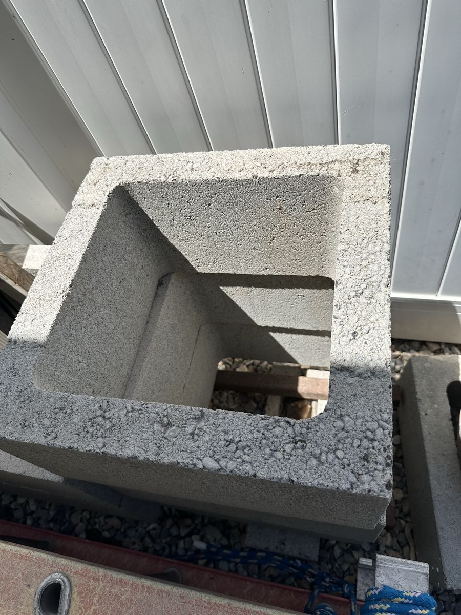 Main image 2