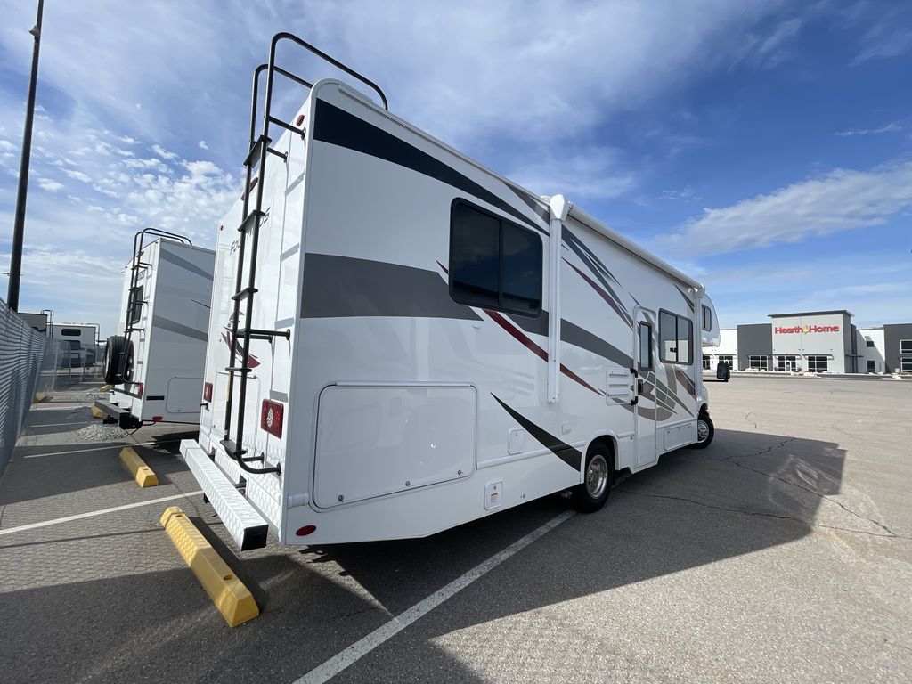 Used 2024 Thor Motor Coach Four Winds 28A