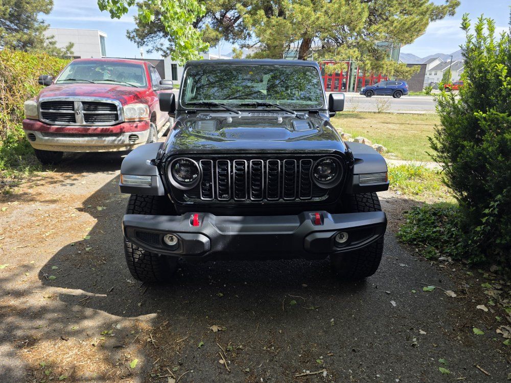 '24 Jeep JL Stock Bumbers