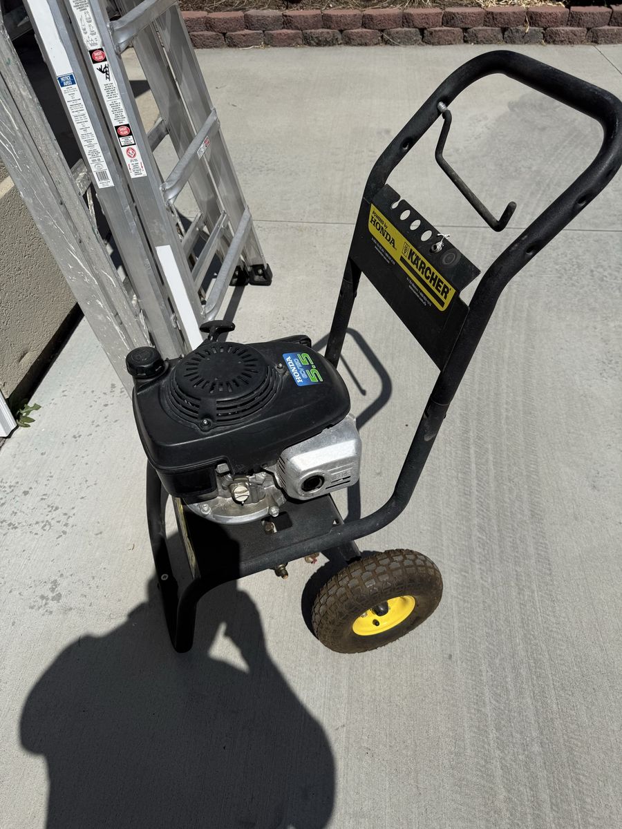 Karcher Gas Pressure Washer - Powered by Honda, 5.5 horsepower GC160