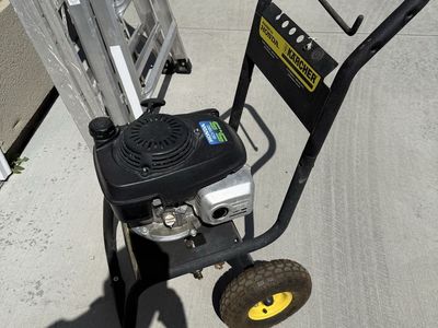 Karcher Gas Pressure Washer - Powered by Honda, 5.5 horsepower GC160