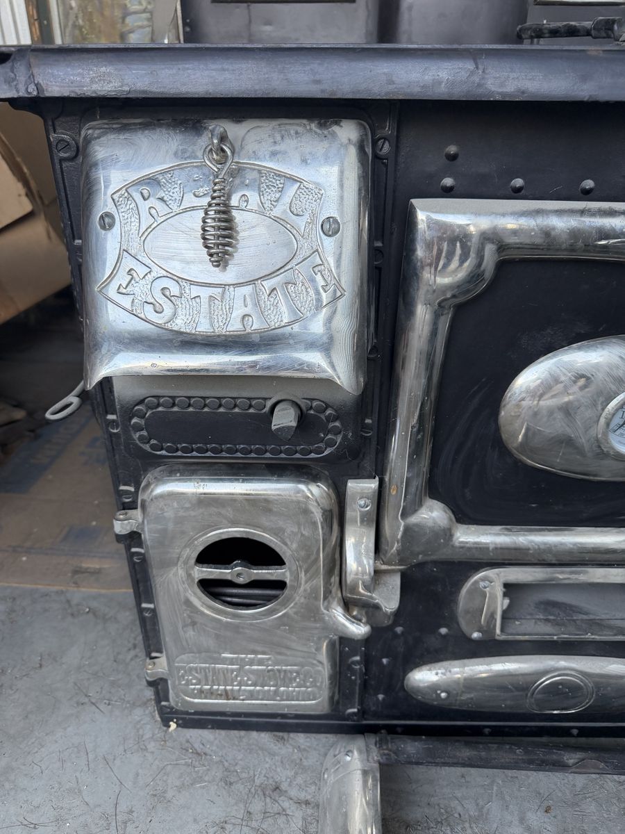 Main image 3