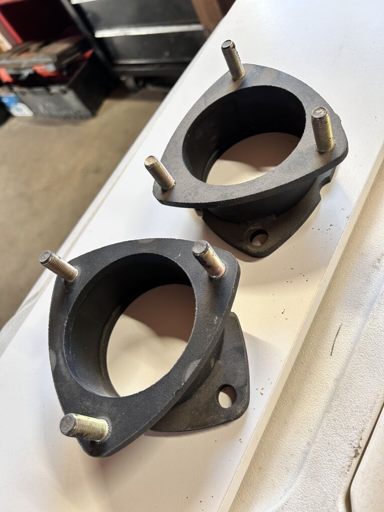 Nissan Front strut spacers