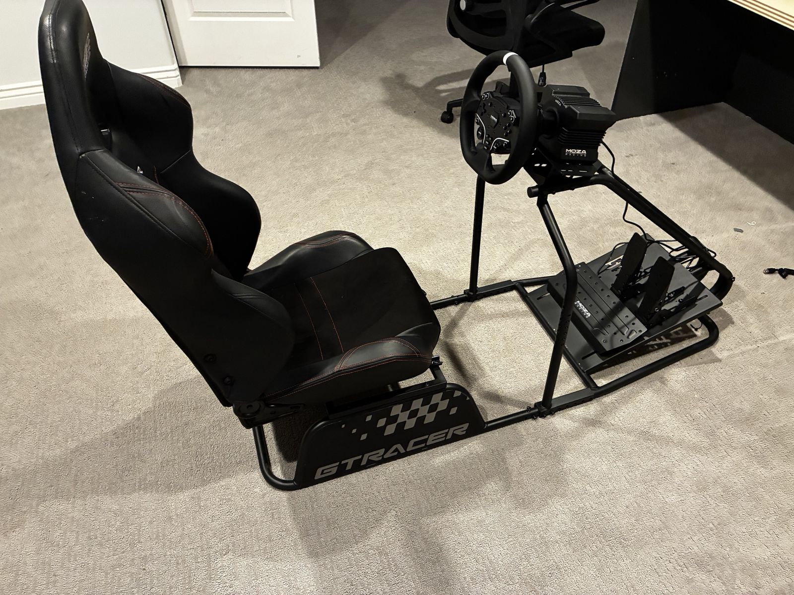 Gt racer 2.0 racing sim cockpit driving simulator