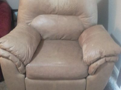 Big Comfy Recliner Chair