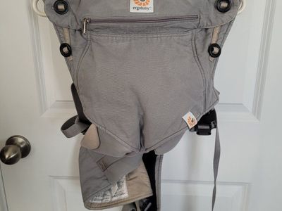 Ergobaby Original Baby Carrier - Grey with Tan Infant Insert
