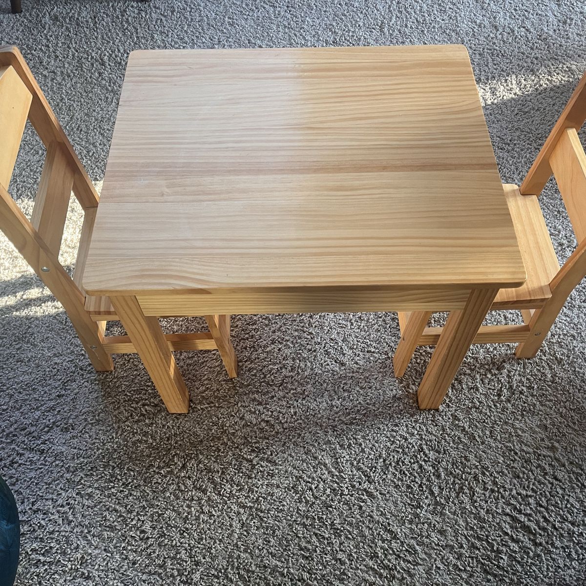 Melissa and Doug Toddler Table And Chairs