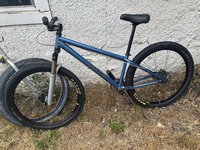Dirt Jumper
