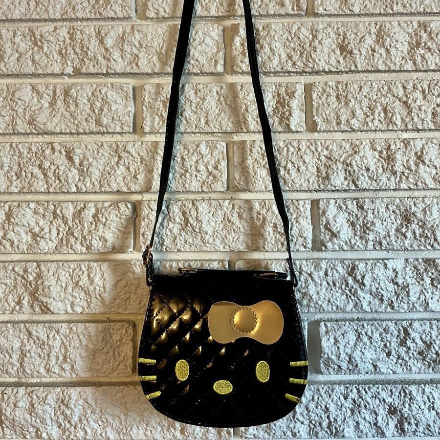 Hello Kitty crossbody bag purse