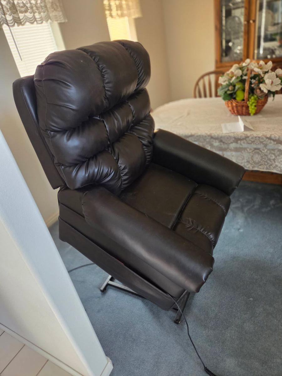 Lift chair