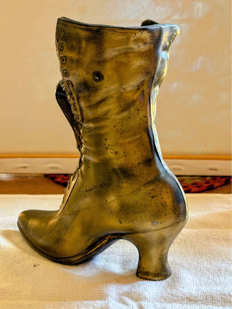 Main image 3