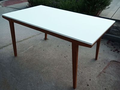 Contemporary/mid century style expanding melamine dining table