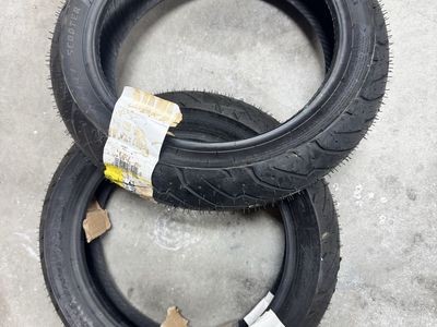 Set perelli scooter tires