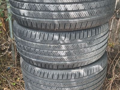 Goodyear Eagle Touring 275/40r22 107w tires set