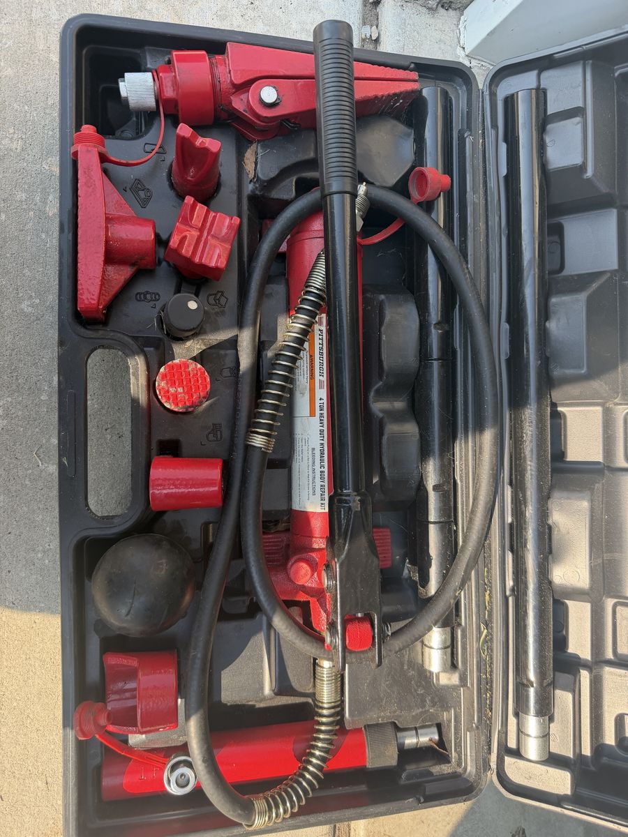 Pittsburgh 4 Ton Heavy Duty Hydraulic Body Repair Kit Porta Power with Case