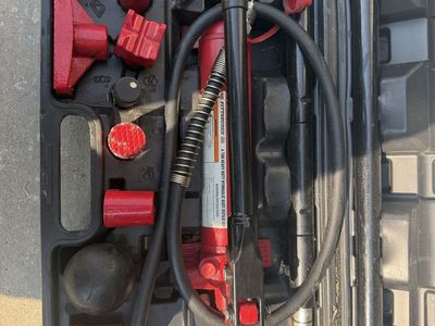 Pittsburgh 4 Ton Heavy Duty Hydraulic Body Repair Kit Porta Power with Case