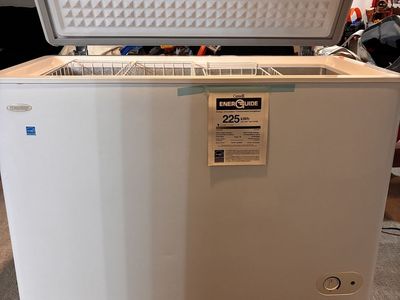 7.1 cubic feet Danby Chest Freezer