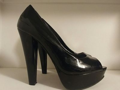 Women's Black Peep Toe Platform Heels - Size 6
