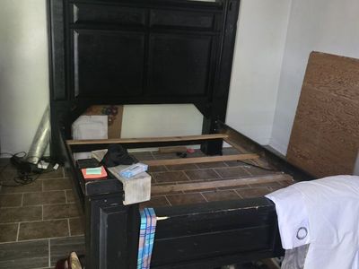 Queen Solid wood Set