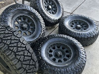 5 Pro Comp Wheels & Nitto Ridge Grapplers LT315/75R16 10-Ply - 5x5