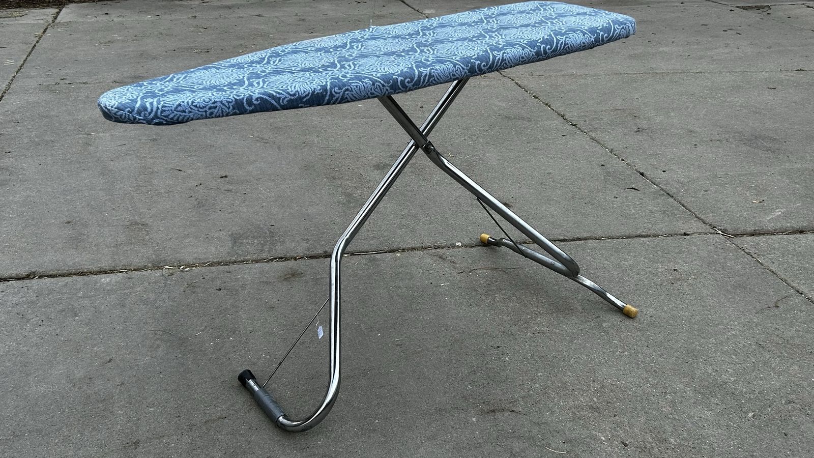 Vintage Itoning Board